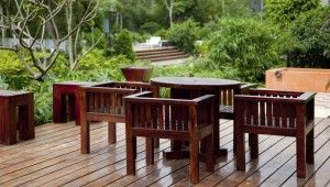 Protecție durabilă pentru mobilierul de grădină